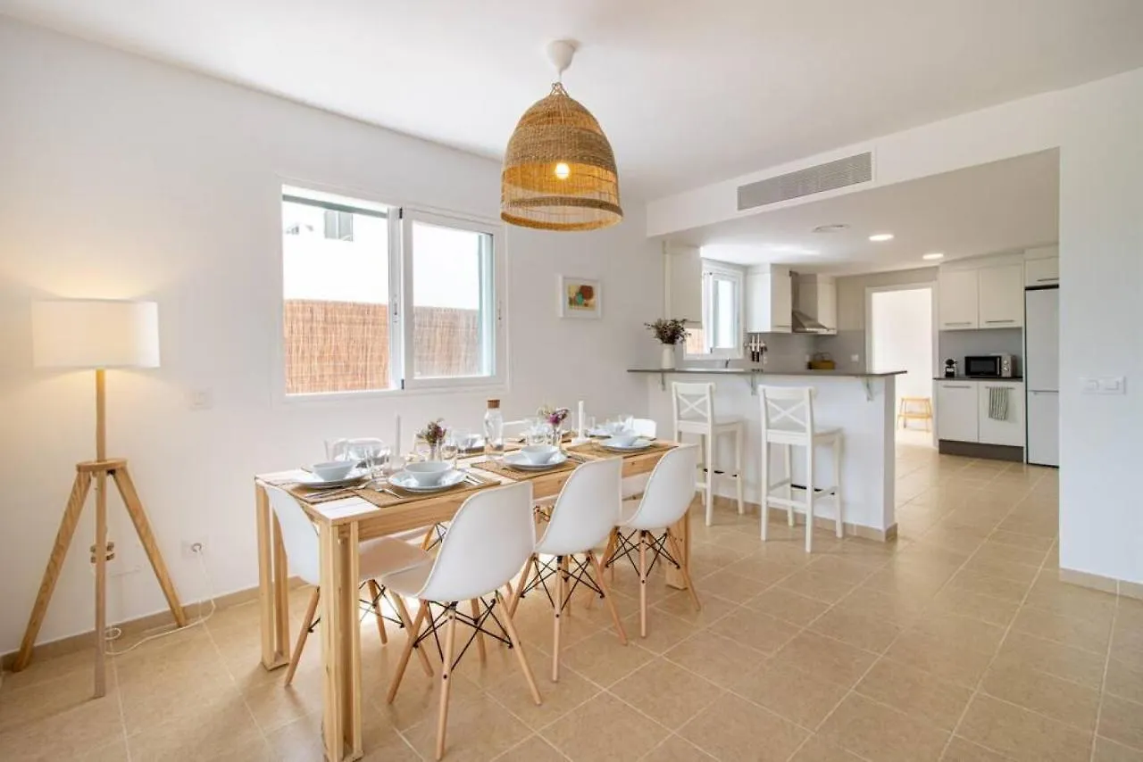 Villa Himala Sant Lluis 0*,